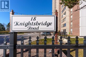 18-2318 Knightsbridge Rd in Brampton, ON - Building Photo - Building Photo
