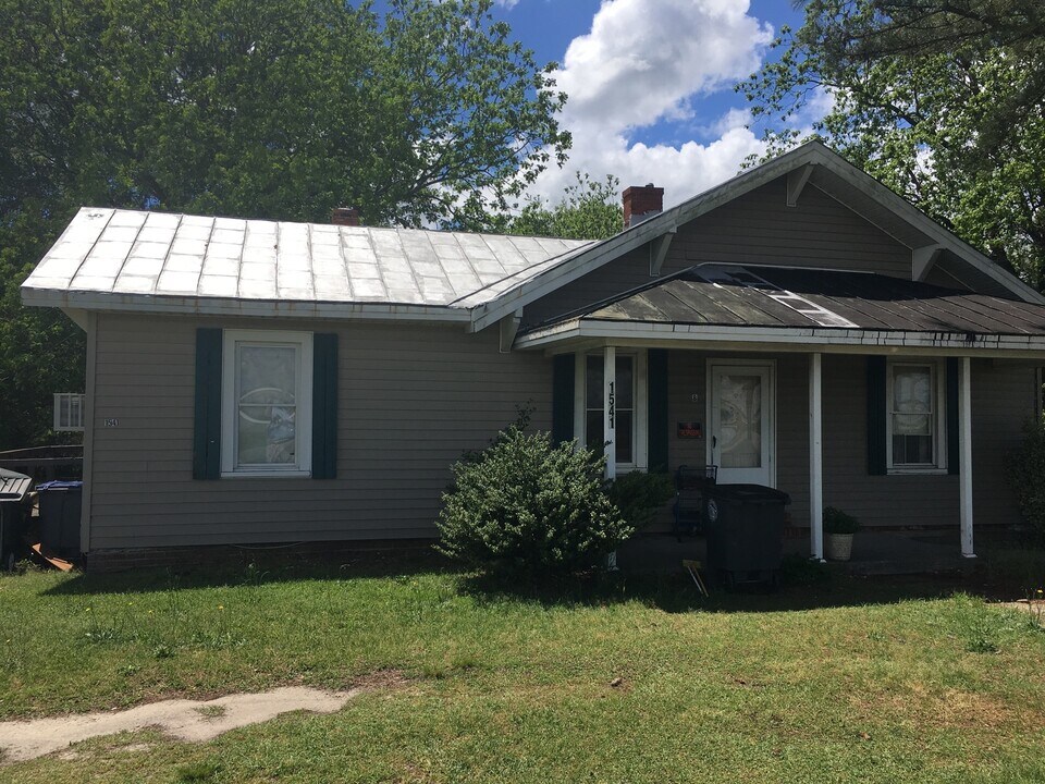 1541 Memory Ln in Rocky Mount, NC - Building Photo