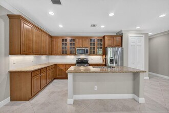 4803 Cadiz Cir in Palm Beach Gardens, FL - Building Photo - Building Photo