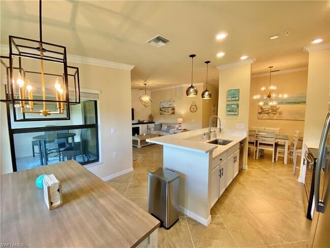 28003 Bridgetown Ct in Bonita Springs, FL - Foto de edificio - Building Photo