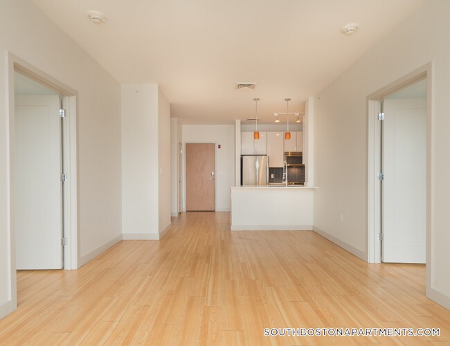 320 D St in Boston, MA - Building Photo - Building Photo