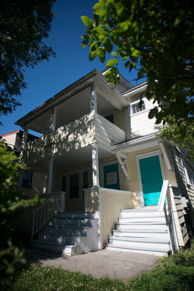 705 Ackerman Ave in Syracuse, NY - Building Photo - Building Photo