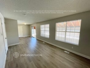 15950 E Ford Pl in Aurora, CO - Building Photo - Building Photo