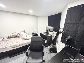 218 Columbia St, Unit 1 in Cambridge, MA - Building Photo - Building Photo