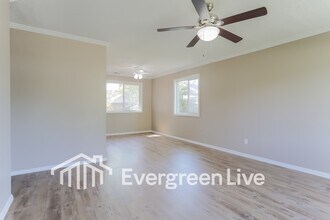 1657 Eastbrook Dr S in Columbus, OH - Building Photo - Building Photo