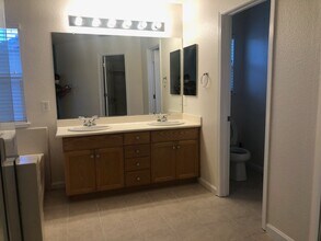 1670 Minnesota Ave in Brentwood, CA - Building Photo - Building Photo