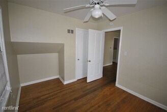 830 Sylvan Ave in Ann Arbor, MI - Building Photo - Building Photo