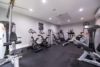 333 Holly in The Woodlands, TX - Building Photo - Interior Photo