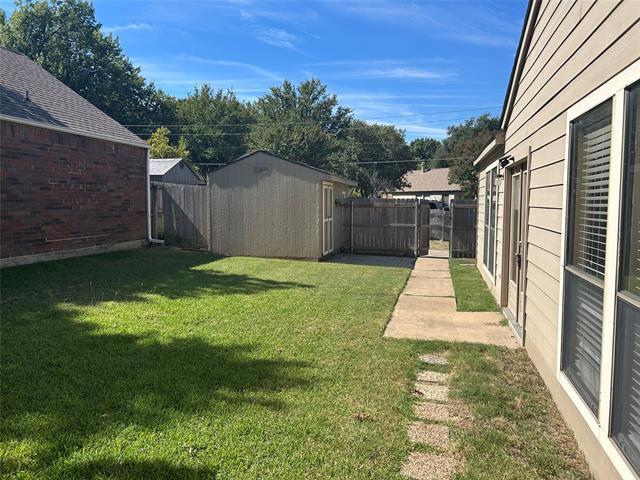 105 S MacArthur Blvd in Coppell, TX - Building Photo - Building Photo