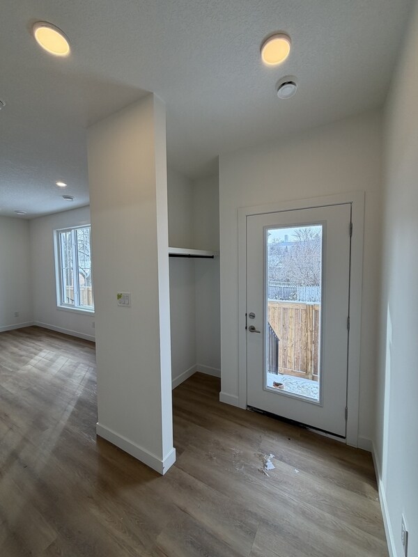 11323-11106 106 St in Edmonton, AB - Building Photo - Building Photo