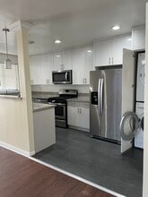 522-528 N Alexandria Ave in Los Angeles, CA - Building Photo - Building Photo