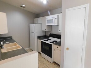 133 Village Ct in Havelock, NC - Building Photo - Building Photo