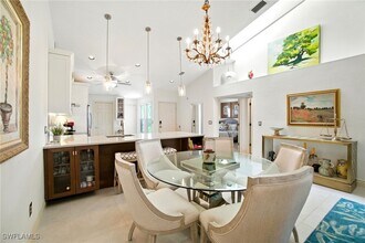 4028 Crayton Rd in Naples, FL - Building Photo - Building Photo