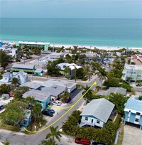 203 2nd St N in Bradenton Beach, FL - Building Photo - Building Photo