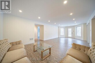 20 Casson Ln in Brantford, ON - Building Photo - Building Photo