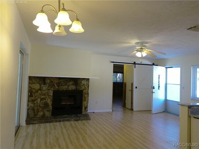 property at 4960 E Arbor St