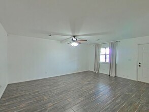 4914 SE Hardin Ave in Lawton, OK - Building Photo - Building Photo