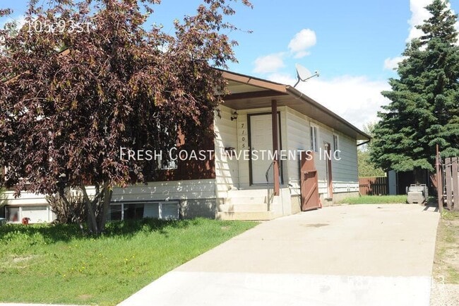 property at 7105 93 St