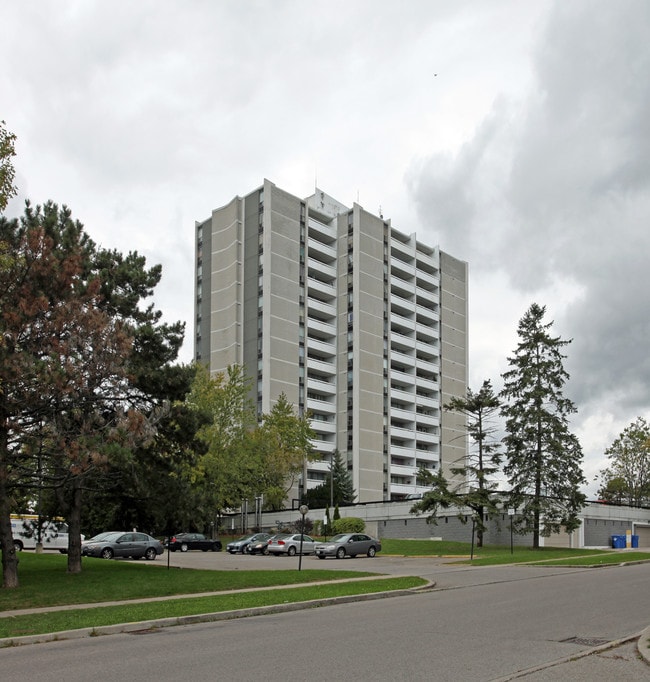 Oxford Towers in Ajax, ON - Building Photo - Building Photo