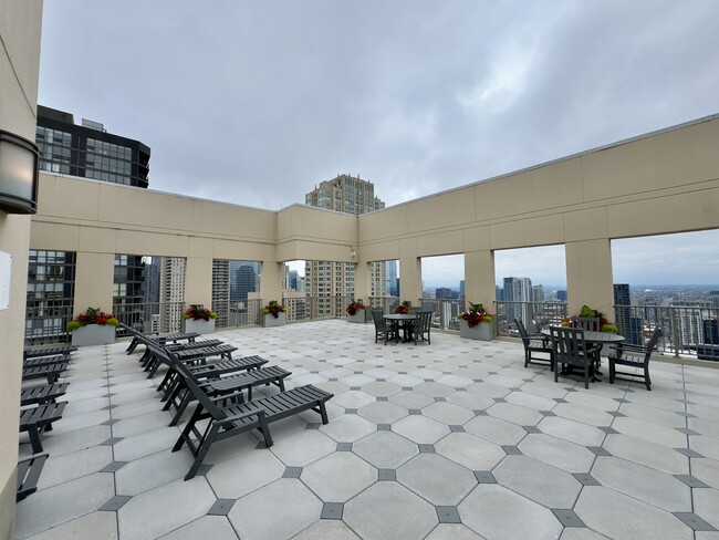 property at 2 E Erie St