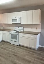 1604 Dugger Cir in Killeen, TX - Building Photo - Building Photo