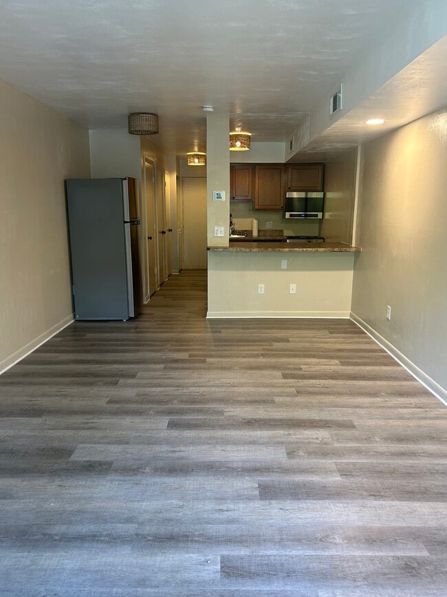 property at 503 Sunridge Dr