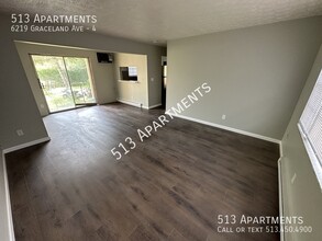 6219 Graceland Ave-Unit -4 in Cincinnati, OH - Building Photo - Building Photo