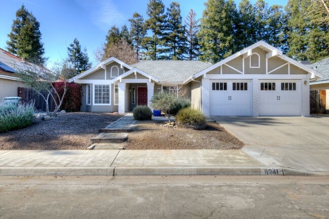 property at 8241 N Yorktown Dr