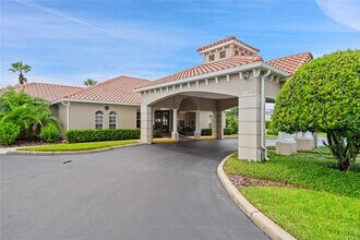 730 Brunello Dr in Davenport, FL - Building Photo - Building Photo