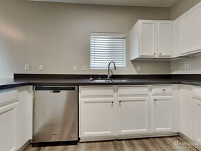 11409 W Mountain View Dr in Avondale, AZ - Building Photo - Building Photo