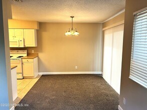 1800 Park Ave in Orange Park, FL - Building Photo - Building Photo