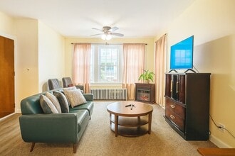 26 Harding Ter, Unit 1ST FL in Newark, NJ - Foto de edificio - Building Photo