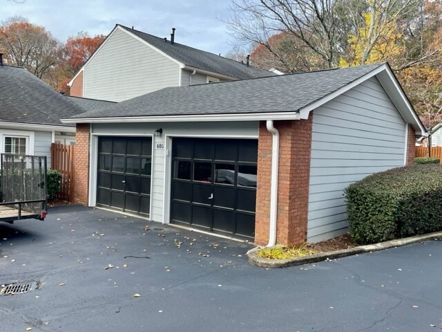605 Dunwoody Chace in Atlanta, GA - Building Photo - Building Photo
