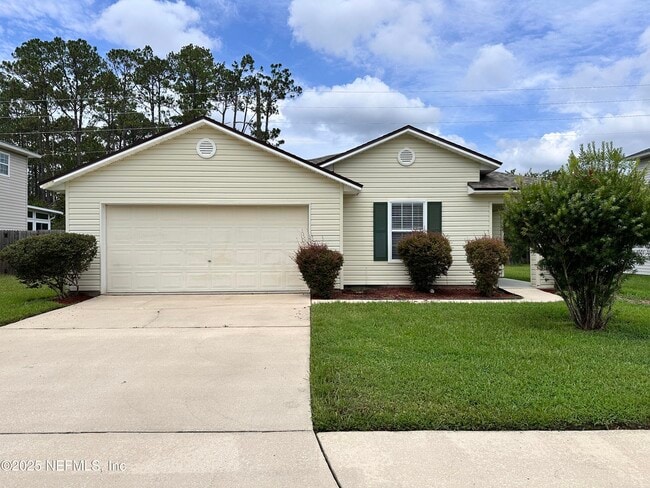 2113 Fresco Dr in Middleburg, FL - Building Photo - Building Photo