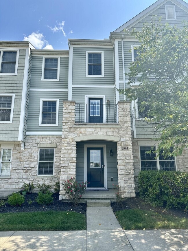 property at 5895 Canyon Creek Dr
