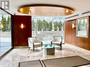 423 Avenue Rd in Toronto, ON - Building Photo - Building Photo