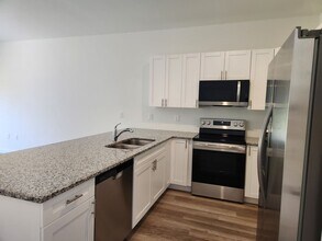 716-718 Gilbert Ave S in Lehigh Acres, FL - Building Photo - Building Photo