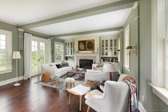 17 Grandview Ln in Sharon, CT - Building Photo - Building Photo