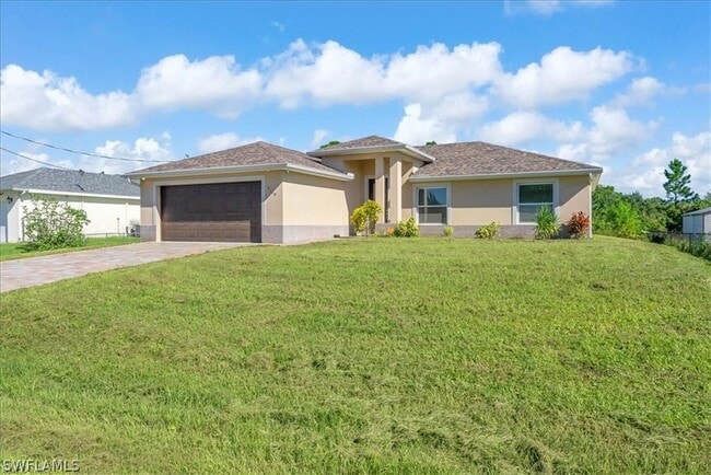 3110 42nd St W in Lehigh Acres, FL - Building Photo - Building Photo