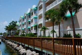 5603 College Rd in Key West, FL - Building Photo - Building Photo