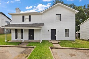 1102 Jamestown Way in Jackson, MS - Building Photo