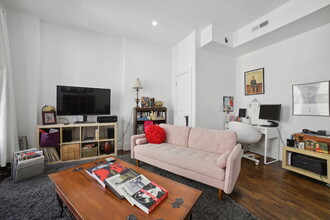 265 Orange St, Unit #2 in New Haven, CT - Foto de edificio - Building Photo