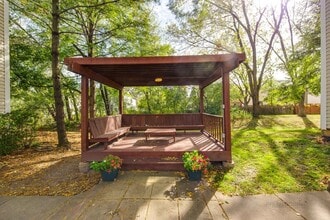 1657 Liberty St in Hanover Park, IL - Building Photo - Building Photo