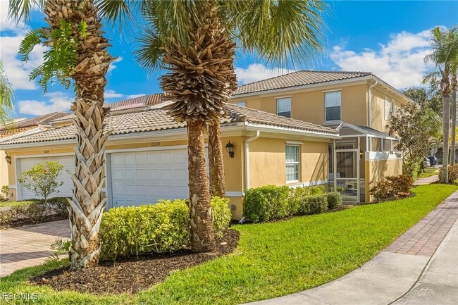 15300 Latitude Dr in Bonita Springs, FL - Building Photo - Building Photo