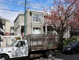 1339 W 7th Ave in Vancouver, BC - Building Photo
