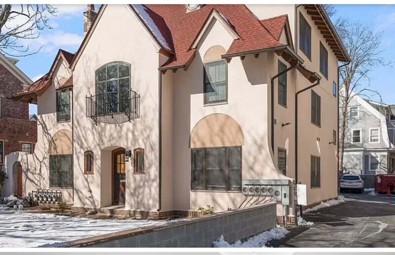 206 Waterman St in Providence, RI - Building Photo