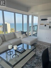 370 Martha St in Burlington, ON - Building Photo - Building Photo