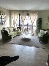 458 Skokie Ln in Bolingbrook, IL - Building Photo - Building Photo