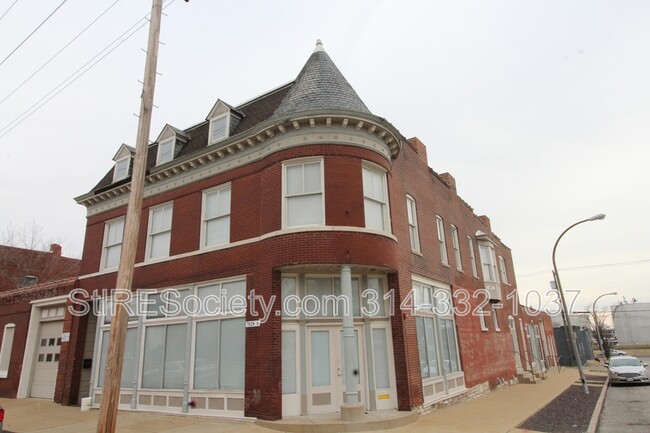 7026 Pennsylvania Ave in St. Louis, MO - Building Photo - Building Photo