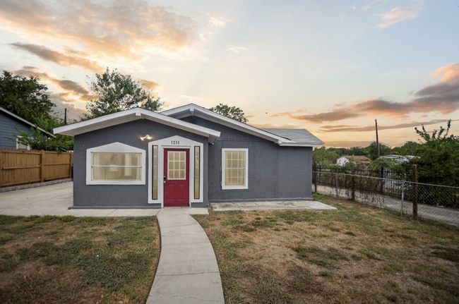 property at 1211 Lee Hall